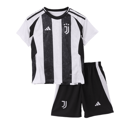 Gyermek Juventus Hazai Focimez Készlet (Mez+Sort+Zokni) 2024/25